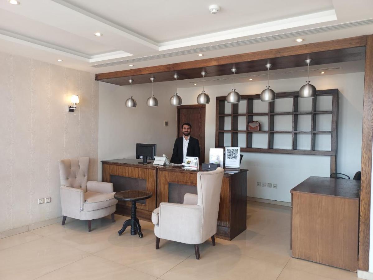 Готель Burj Alawal Jubail Екстер'єр фото